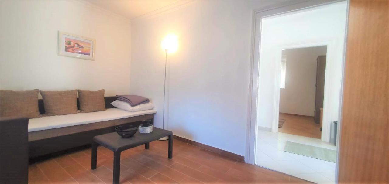 Apartment Fain - Private Parking Zadar Exteriör bild